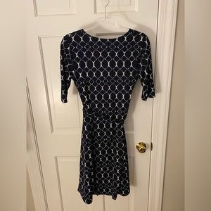 Maternity wrap dress : Gilli : size Medium M